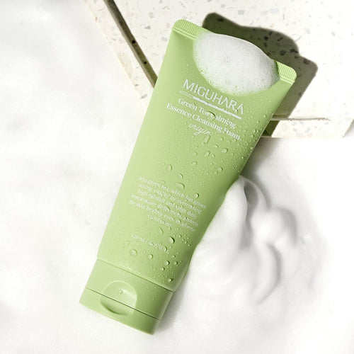 Green Tea Calming Essence Cleansing Foam Origin