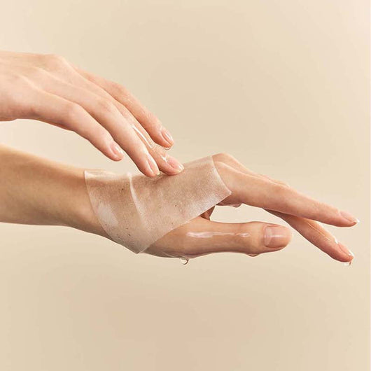 Salmon Caring Centella Toner