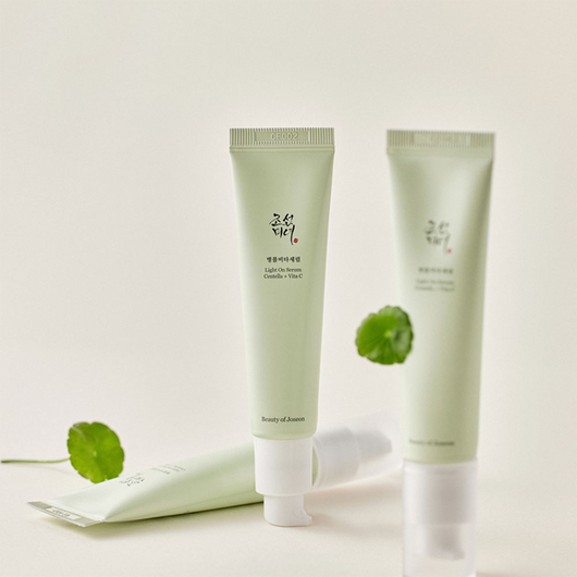 Light On Serum Centella + Vita C