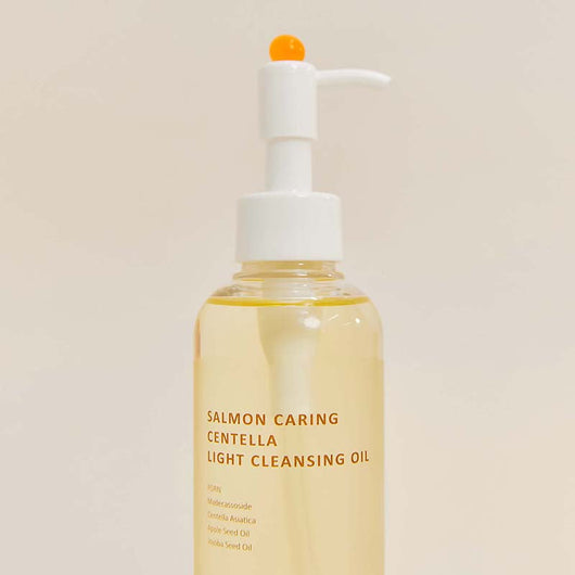 Salmon Caring Centella Light Cleansing Oil