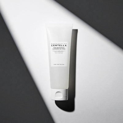 Madagascar Centella Tone Brightening Cleansing Gel Foam