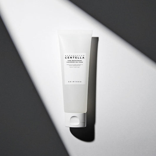 Madagascar Centella Tone Brightening Cleansing Gel Foam