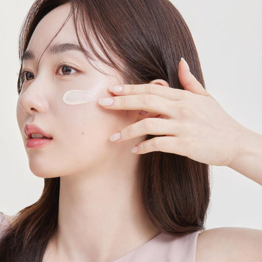 No.3 Porcelain Base-skip Tone Up Beige SPF50+