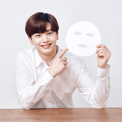 Hyaluron Moisturizing Glow Luminous Ampoule Mask