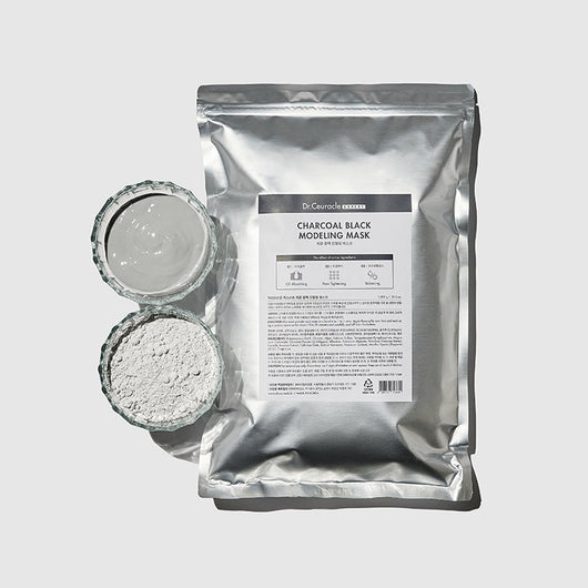 Expert Charcoal Black Modeling Mask