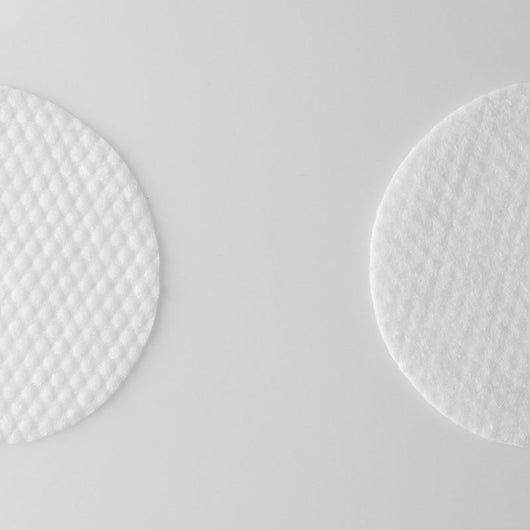 Gluconolactone (PHA) + Betula Alba Juice Cleansing Pad